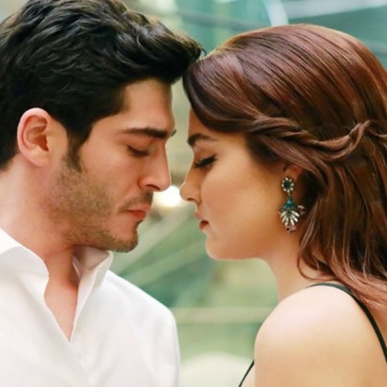 هانده ارتشال في مسلسل العشق لا يفهم من الكلام