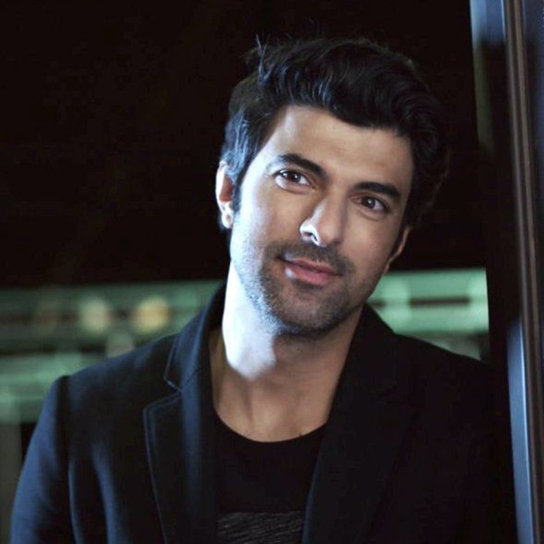 انجين أكيوراك