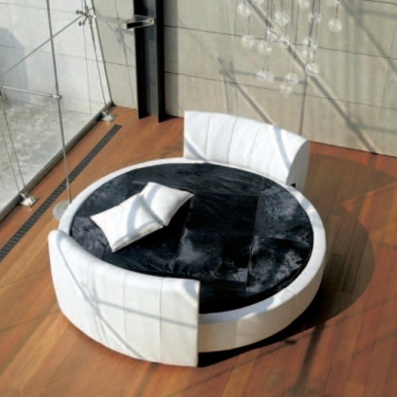 مختارات من الأثاث الفاخر لغرف النوم