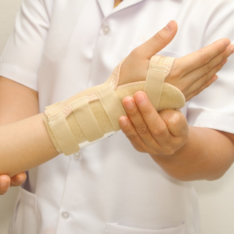 حبيبات خاصة تعمل على تحفيز نمو العظام و التئام الكسور في وقت قياسي