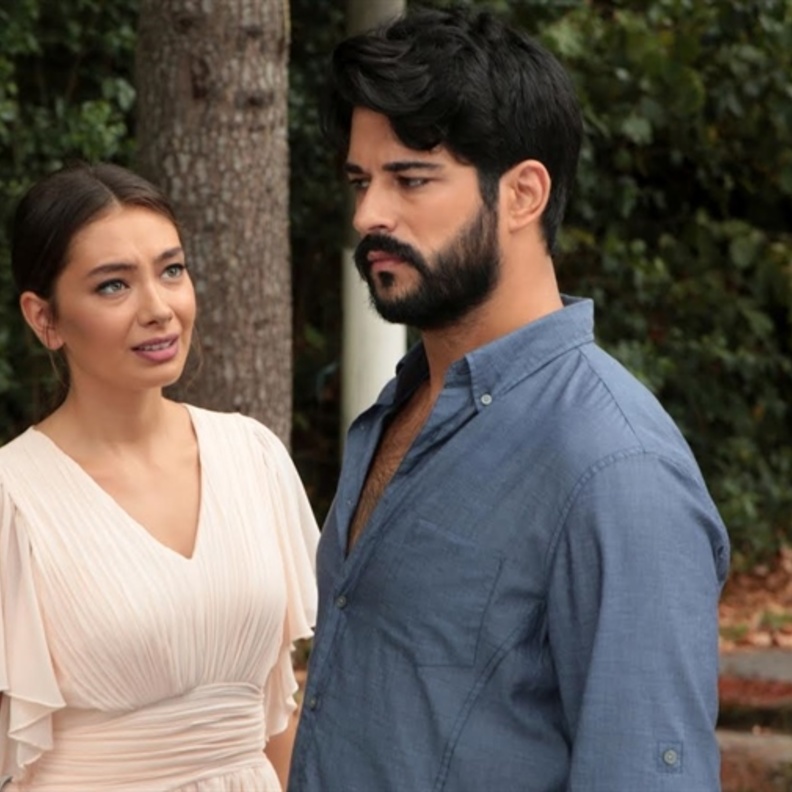 ناصيلهان اتاجول وبوراك أوزجيفيت