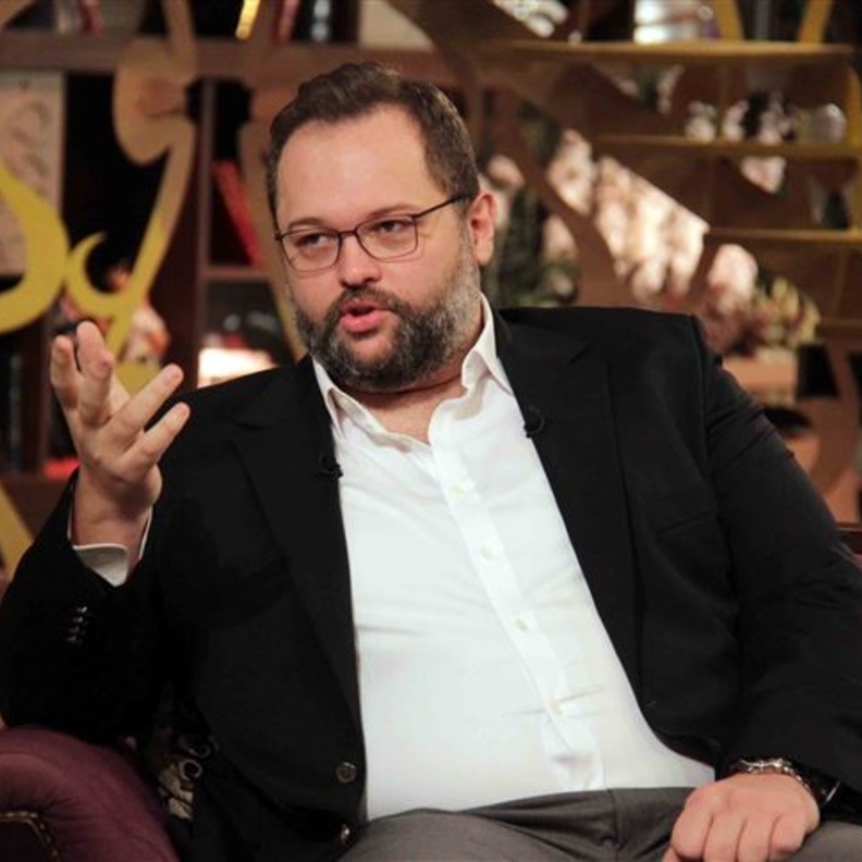 محمد محمود عبد العزيز