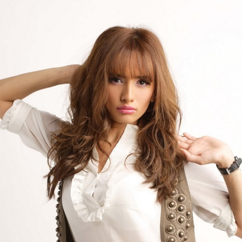 تواصل تصوير مسلسلها ازمة نسب