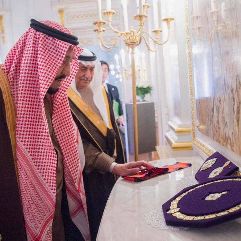 خادم الحرمين الشريفين أبدى سروره بزيارة اليابان والالتقاء بالإمبراطور،