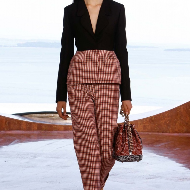 مجموعة خيالية من Dior Cruise لموسم 2016 