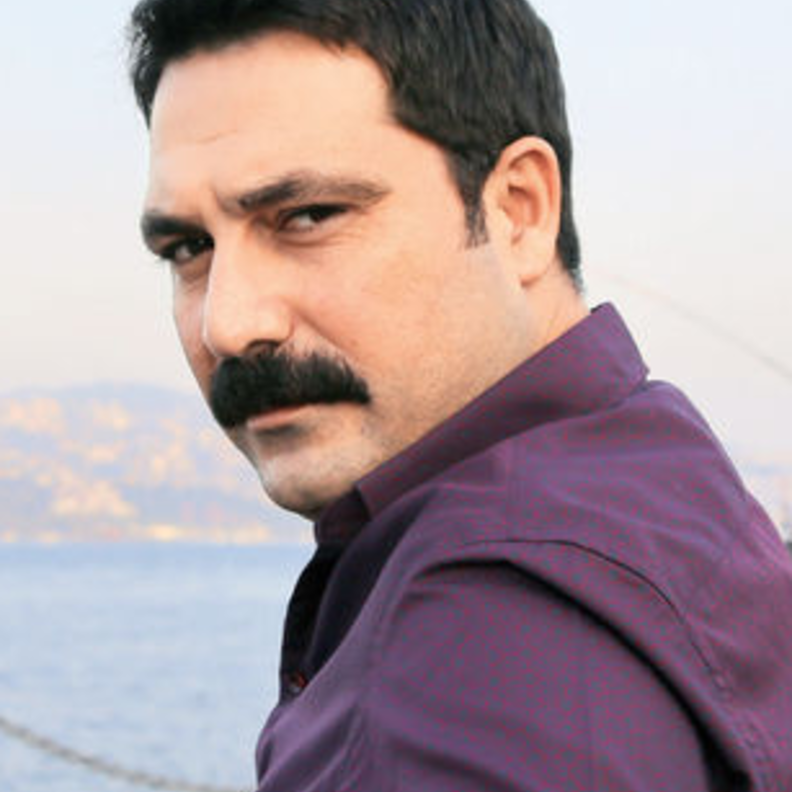 بولنت إينال