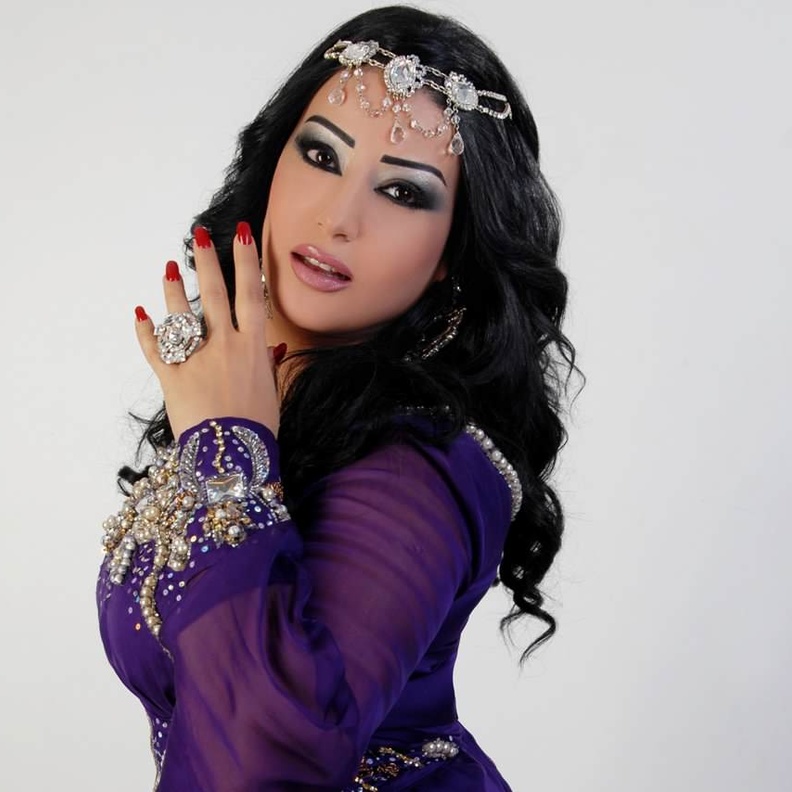 سمية الخشاب