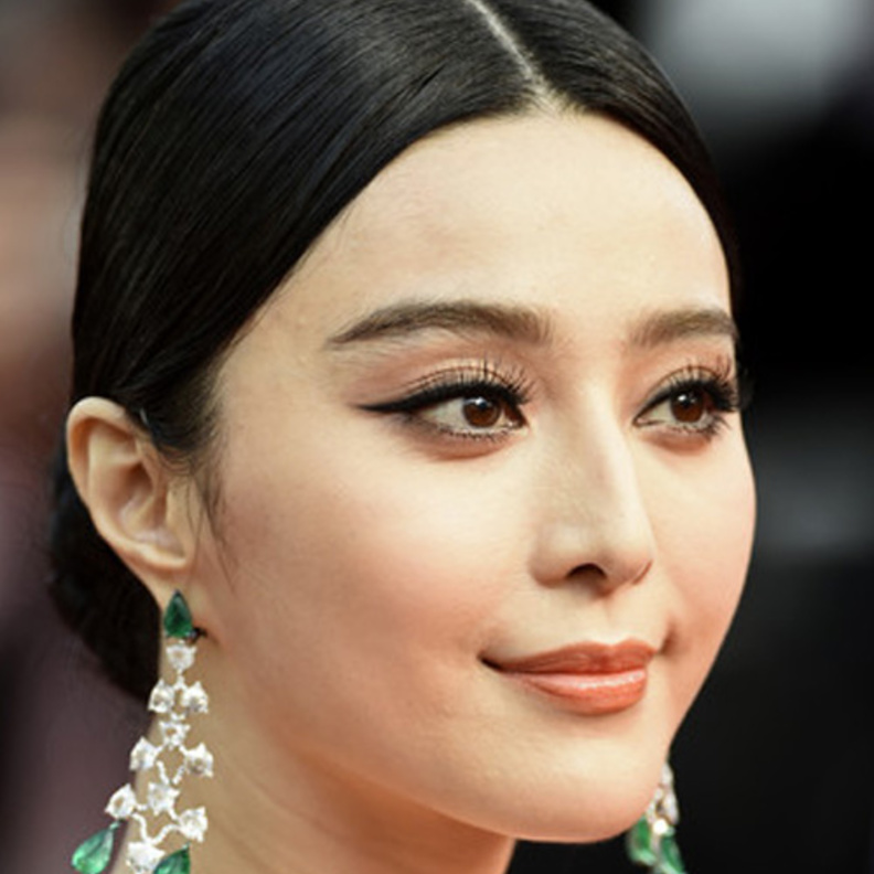 Chopard Gemstone Chandelier Earrings - Fan Bingbing