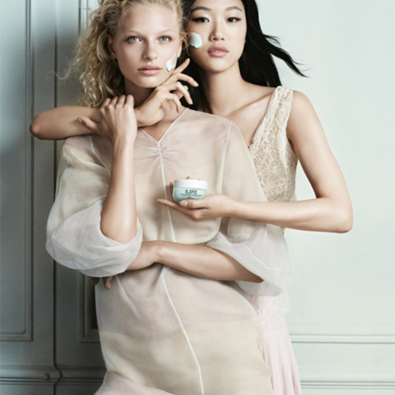 DIOR .. جمال طبيعي أكثر باستخدام منتجات تجميل أقل