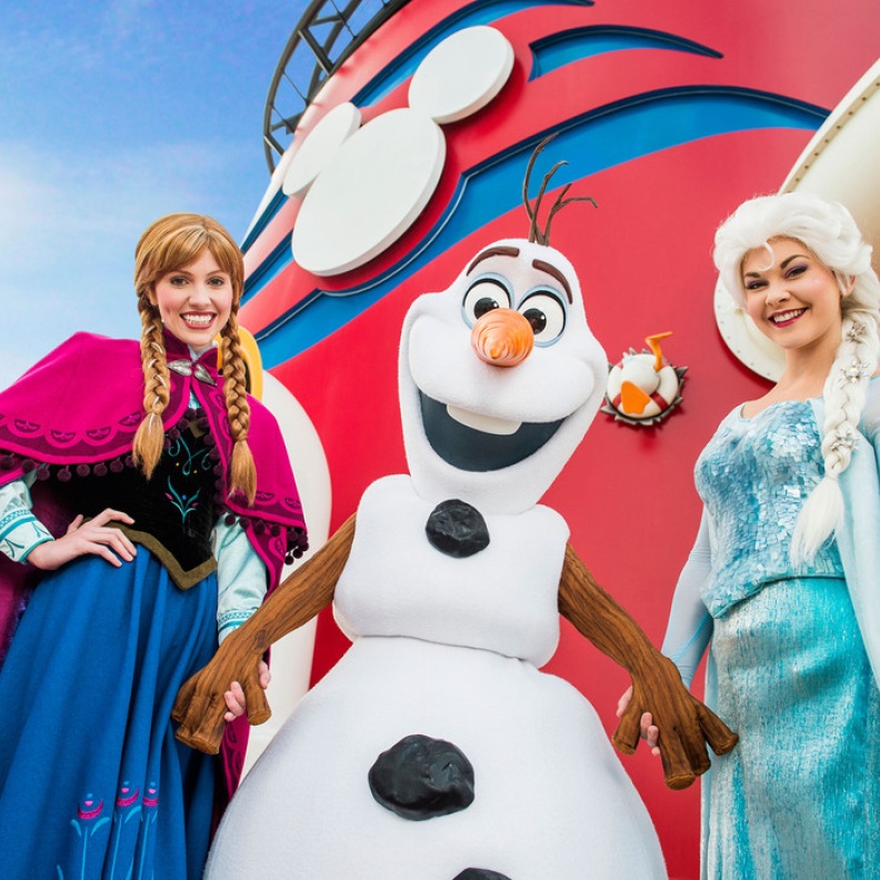 هذا الصيف رحلات بحرية ثلجية بصحبة  شخصيات " Frozen " !