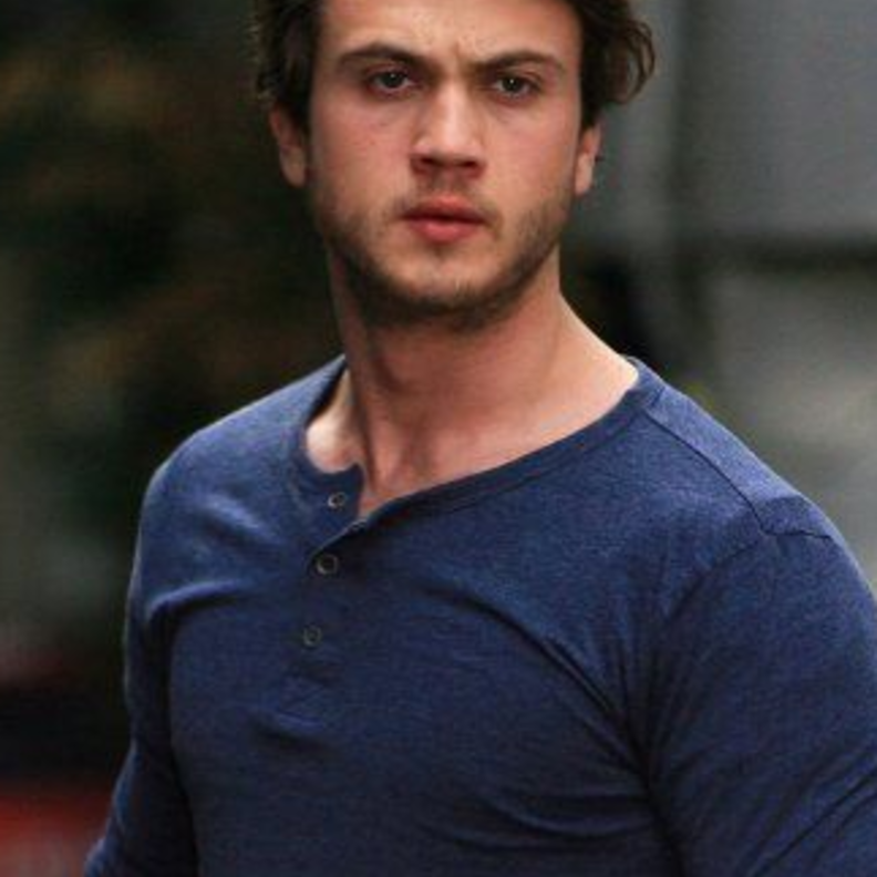 اراس بلوت اينملي