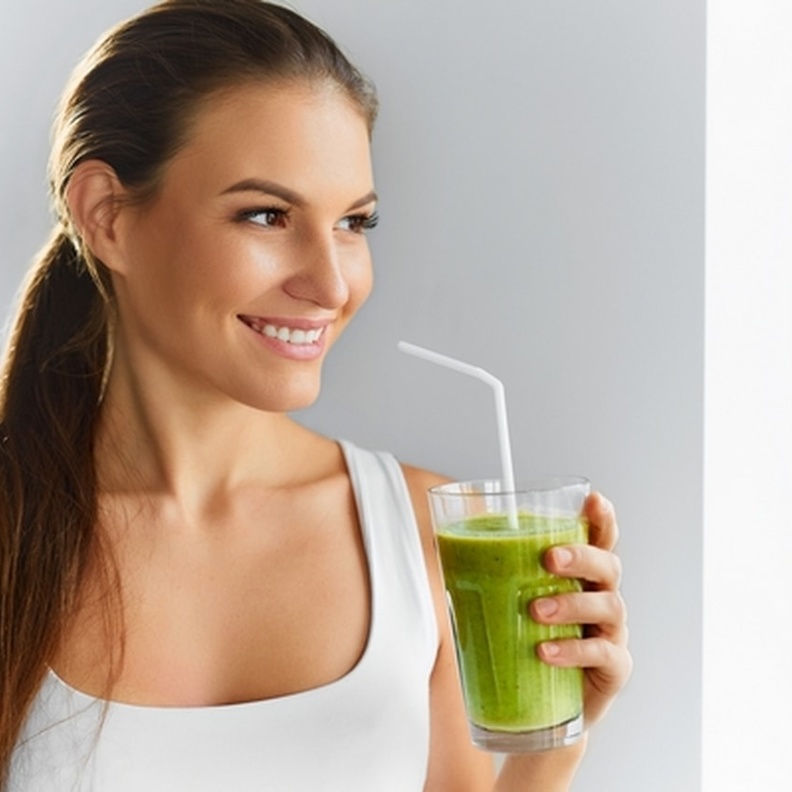 مشروبات تساعد في التخلص من السيلوليت في الجسم