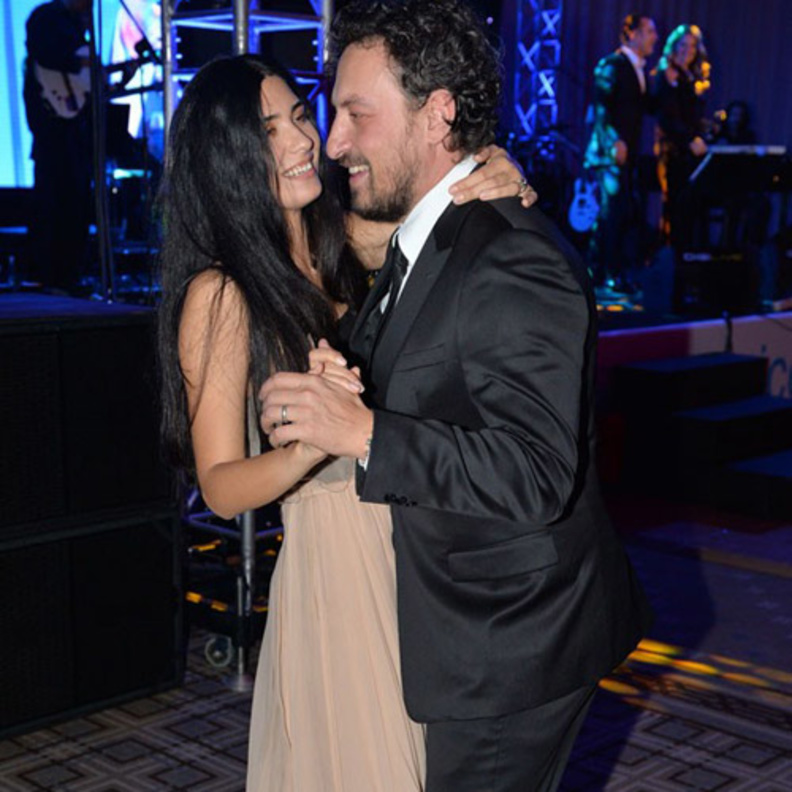 توبا بويوكستون وزوجها