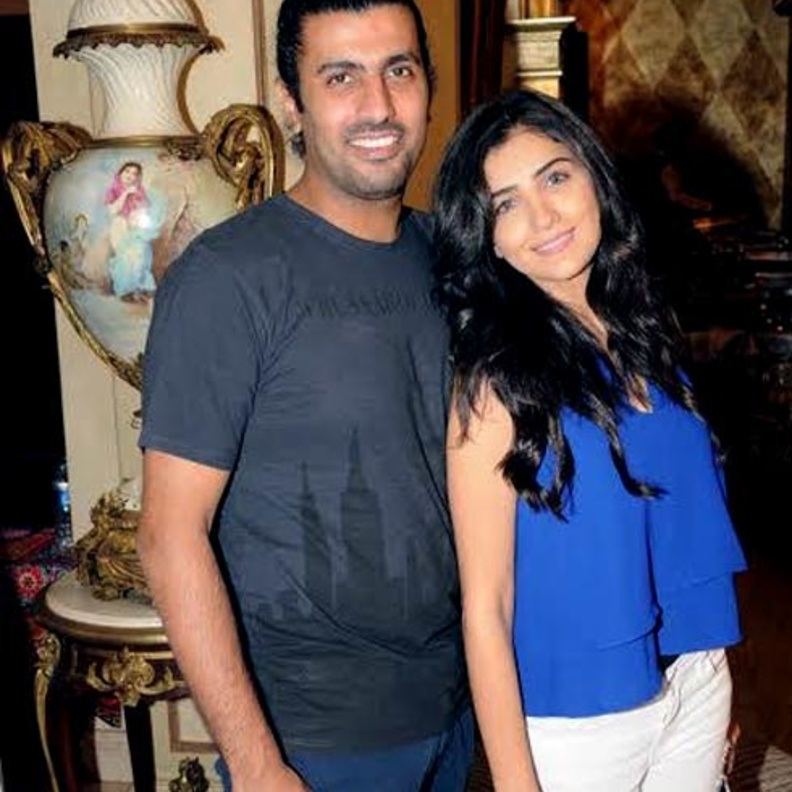 محمد سامي وزوجته