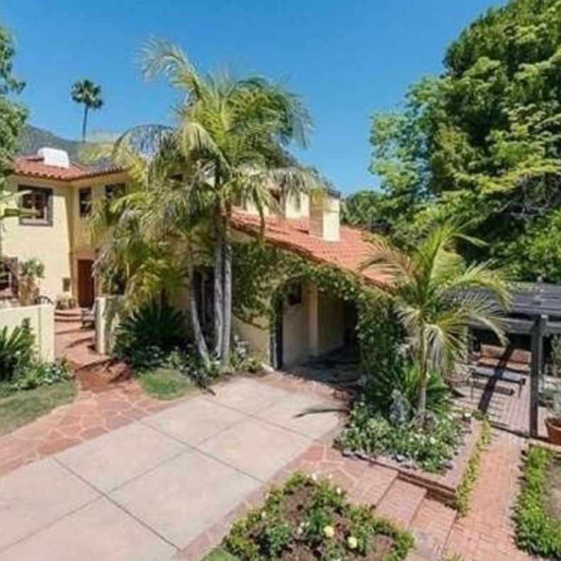 جولة في منزل نيكول ريتشي 