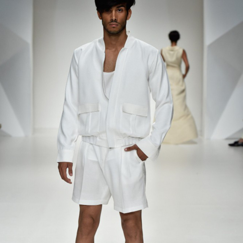 استوح طلّتك من عروض فاشن فورورد لربيع/صيف 2016