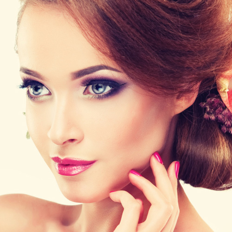 خمس دقائق كافية لتبرزي جمالك