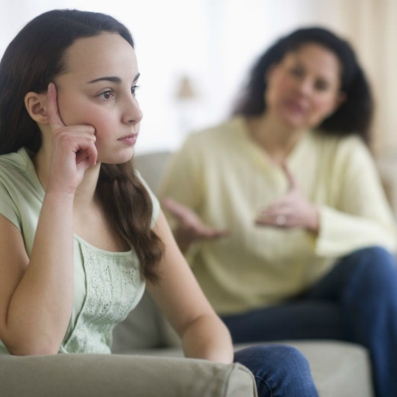 كيفية مواجهة مشاكل المراهقة وطرق حلها والتعامل معها-