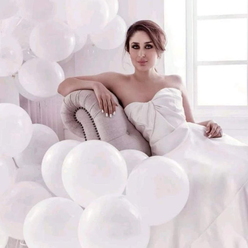 كارينا وكاريشما كابور يظهران معا على الشاشة للمرة الأولى