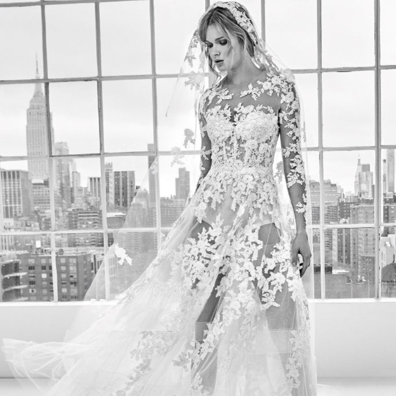 حمالة صدر عرائسية مميزة.