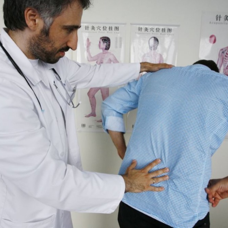  عرق النسا يصيب الرجال أكثر من النساء.