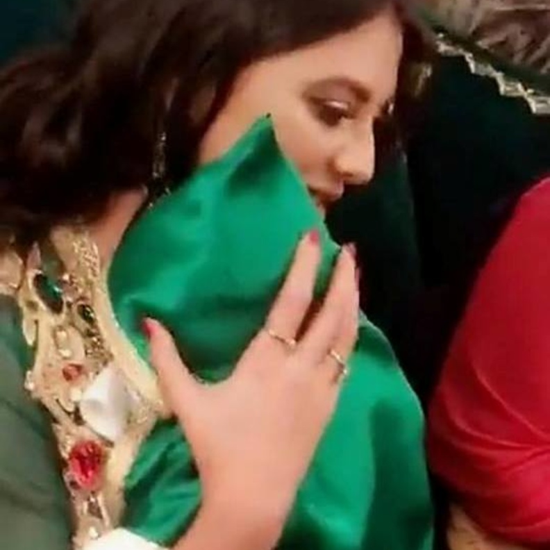 مريم حسين وابنتها