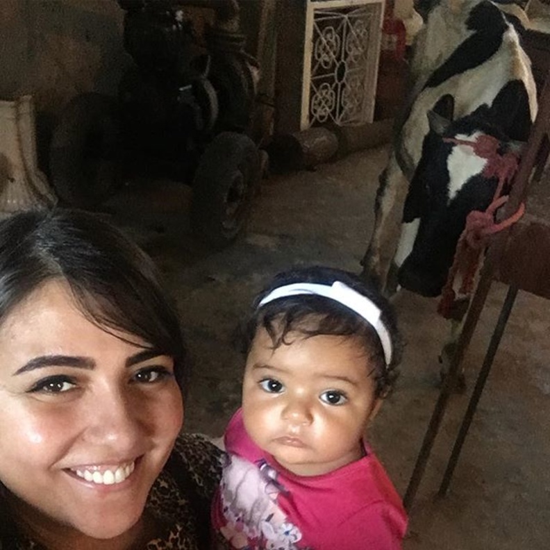 مي كساب وابنتها