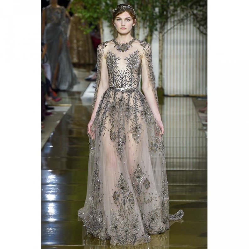 فستان من زهير مراد