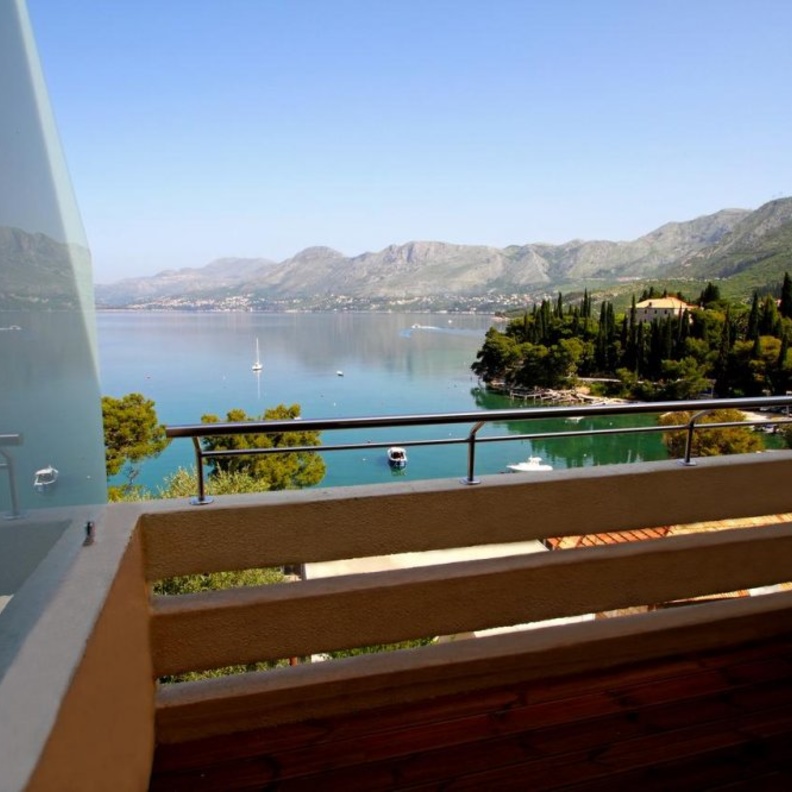 من غرف فندق دوبروفنيك بالاس