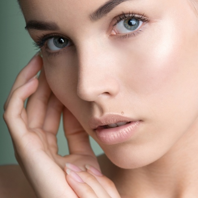 بشرتك تحتاج الى عناية خاصة مع بداية الخريف