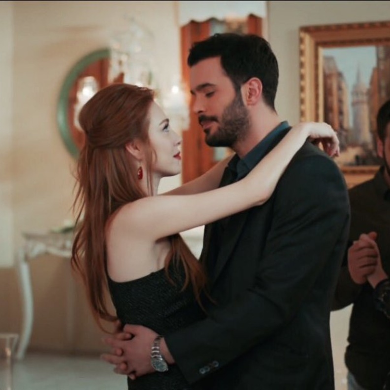 مشهد من مسلسل حب للإيجار