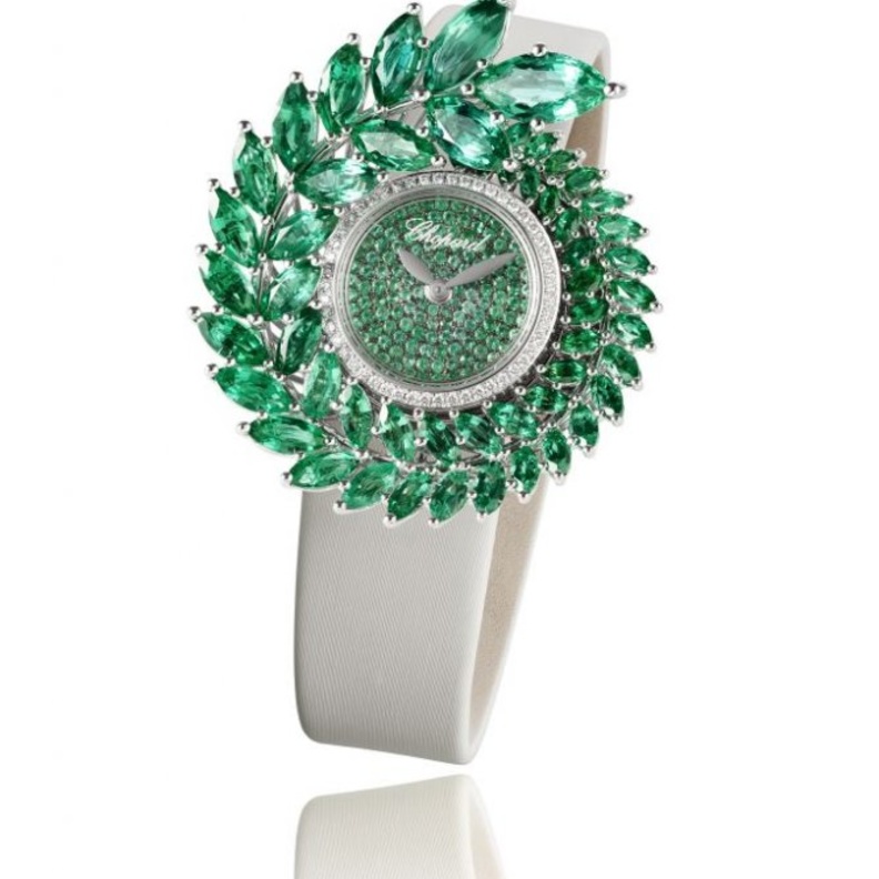 ساعة من ديورDior