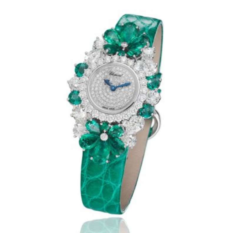 ساعة من بياجيه