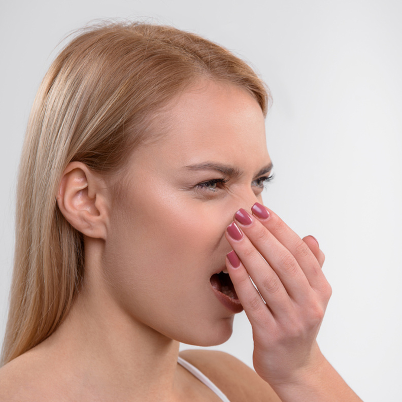 رائحة فمك قد لا تستطيعين انت نفسك تحملها