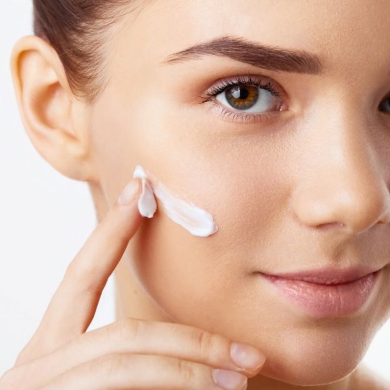 حافظي على بشرتك بالمنتجات الصحيحة