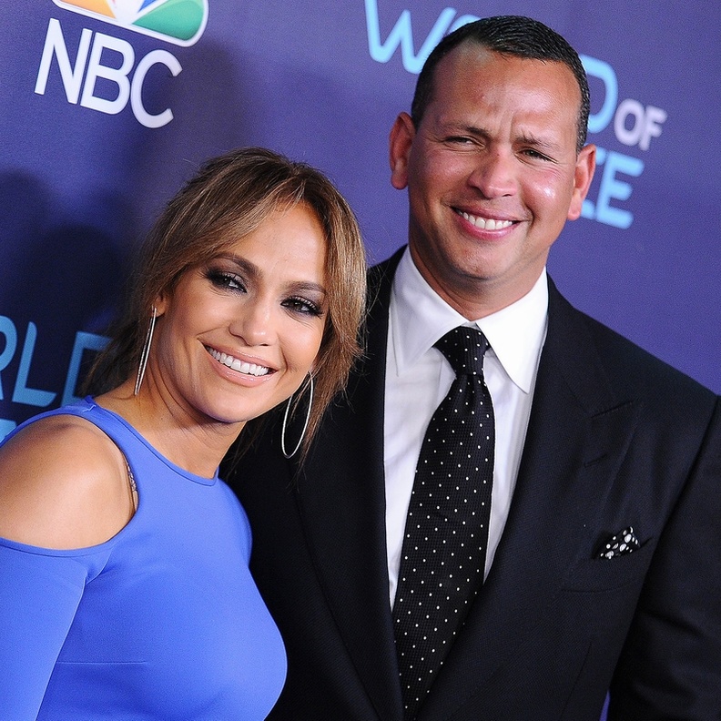 مارك أنتوني يحشد الرياضيين والفنانين لدعم منطقة البحر الكاريبي والمكسيك