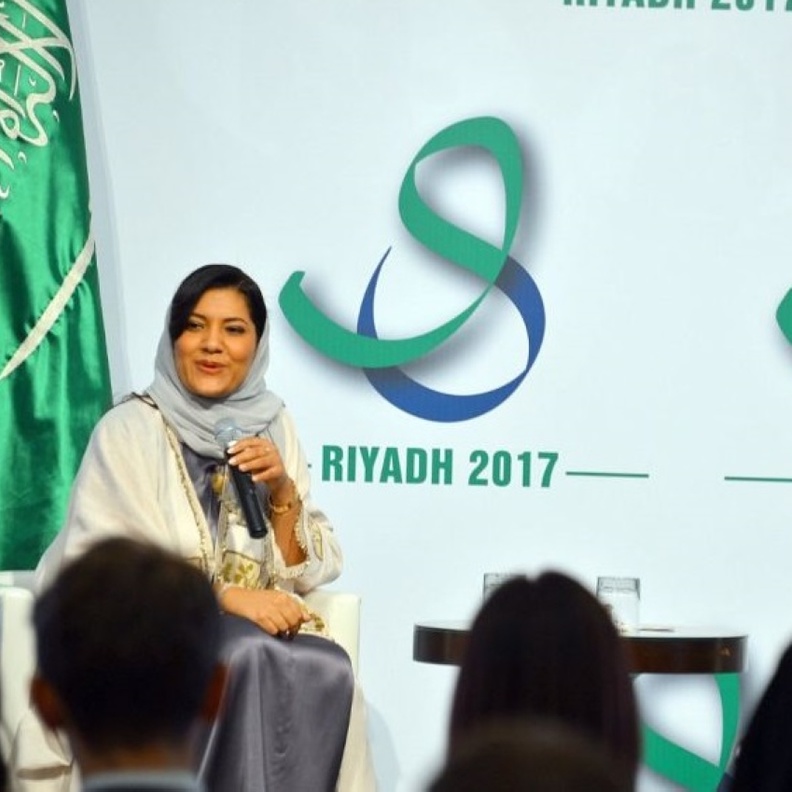 فرق الكورة تزدهر للسعوديات 