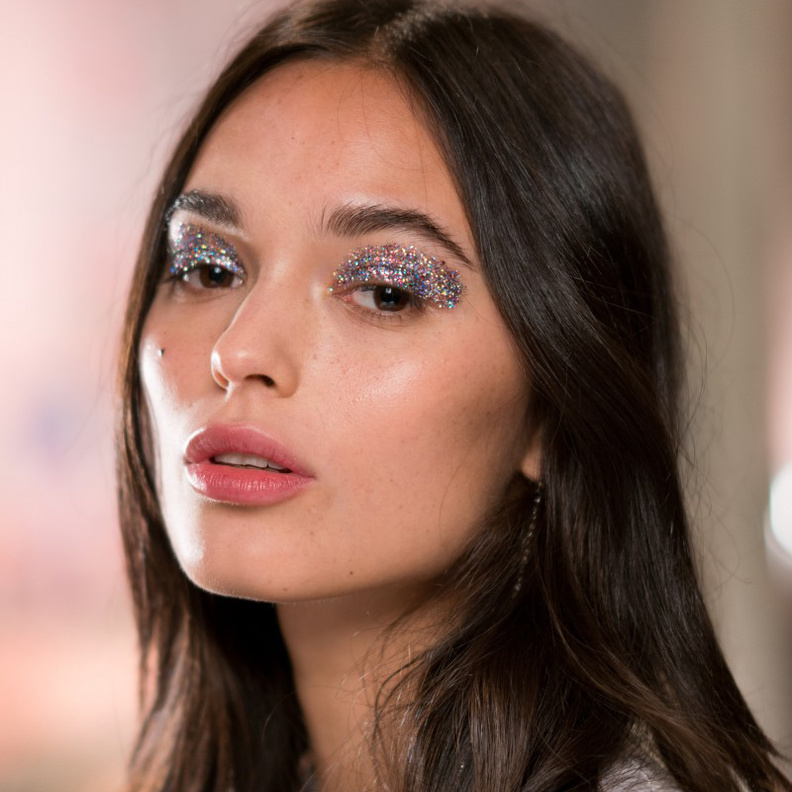 قصات شعر ذكوري بأسلوب دار Anrealage