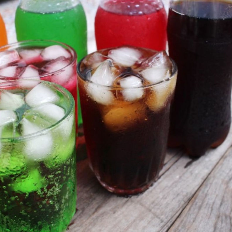 اضرار المشروبات الغازية على العظام