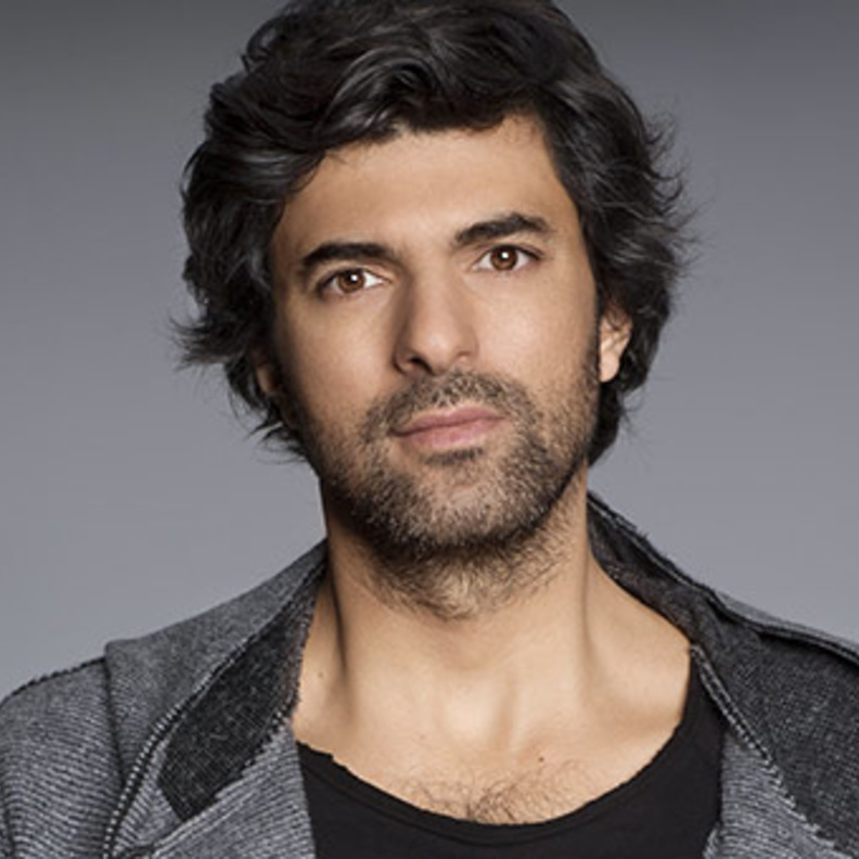 انجين اكيوريك