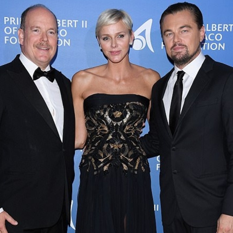 ليوناردو دي كابريو يقابل أمير وأميرة موناكو