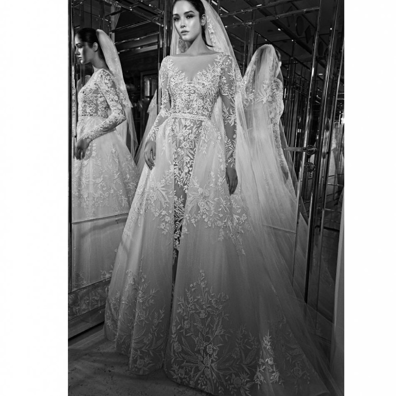 فستان من الدانتيل من تمبرلي لندن