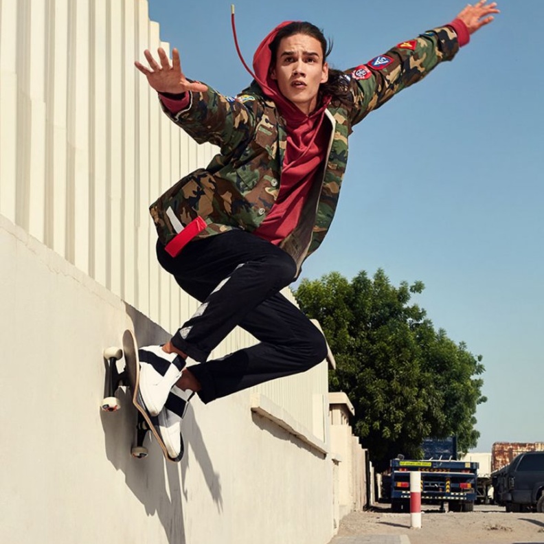 أحدث صيحات الموضة لخريف وشتاء 2017 عبر"بلومينغديلز"