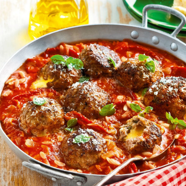 طريقة عمل كفتة لحم بالجبن الموتزاريلا والشيدر