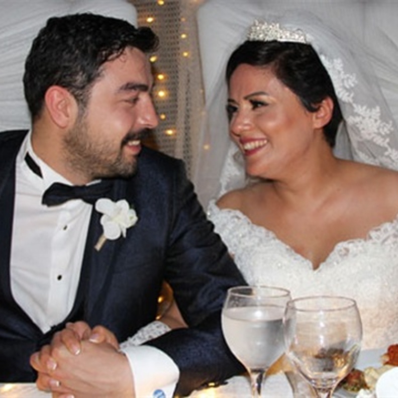 بعدما شفيت من السرطان تبرعت بنقوط زفافها