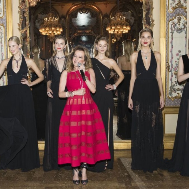 Caroline Scheufele برفقة العارضات المتألقات بمجوهرات Chopard
