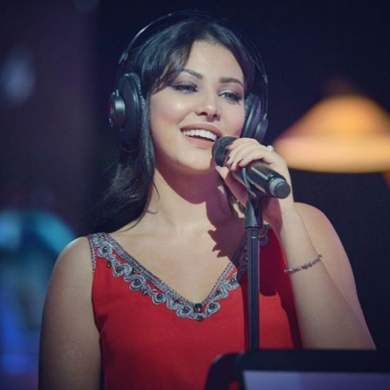 ابتسام تسكت