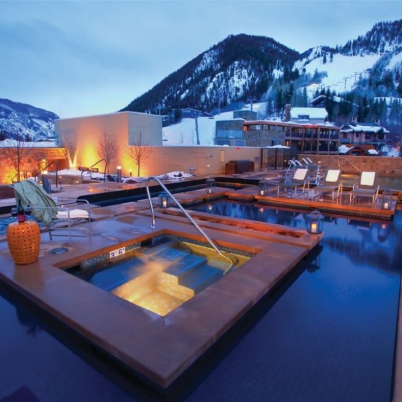 منتجع Cheval Blanc Randheli – إطلالة حوض السباحة Cheval Blanc Randheli - Pool View