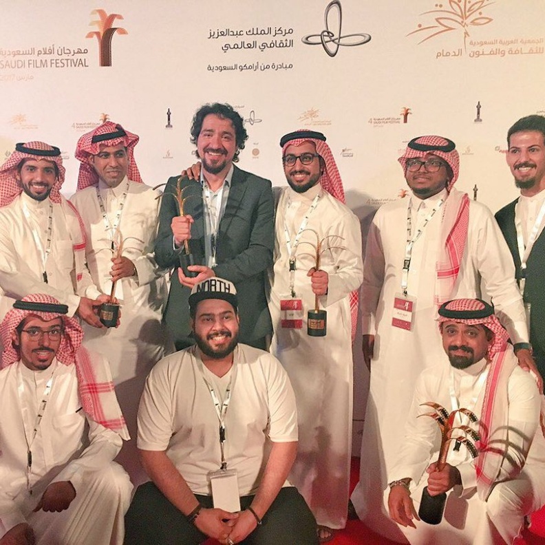 فيلم فضيلة أن تكون لا أحد