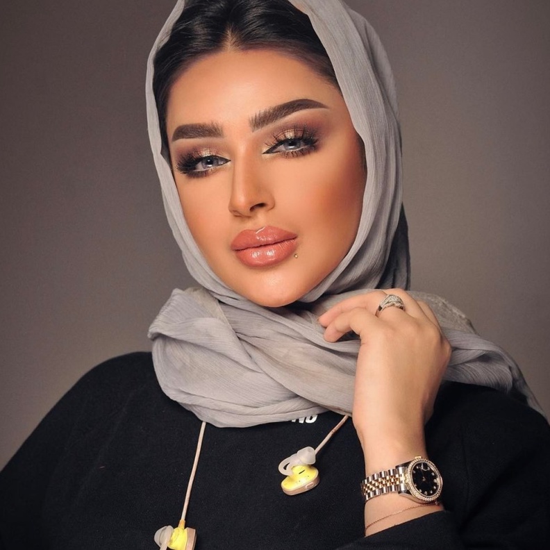 مكياج مميز من أمل